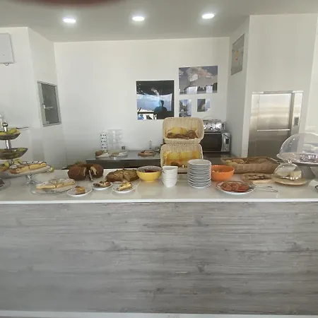 Bougainville Luxury Boutique מלון