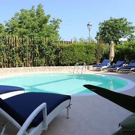 Szálloda Bougainville Luxury Boutique 4*