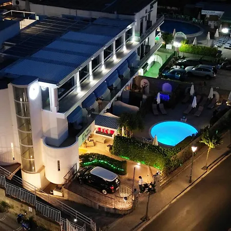 Bougainville Luxury Boutique 4* Anacapri