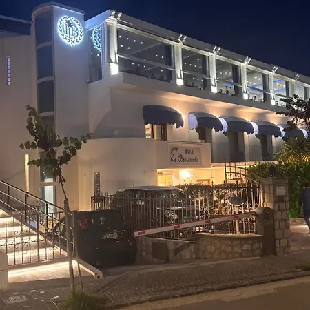 Bougainville Luxury Boutique Hotel