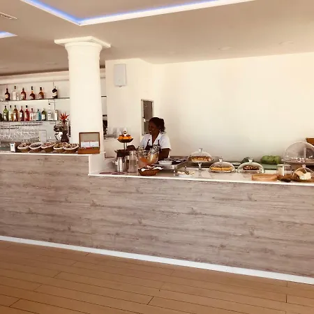 Capri Bougainville Luxury Boutique 아나카프리