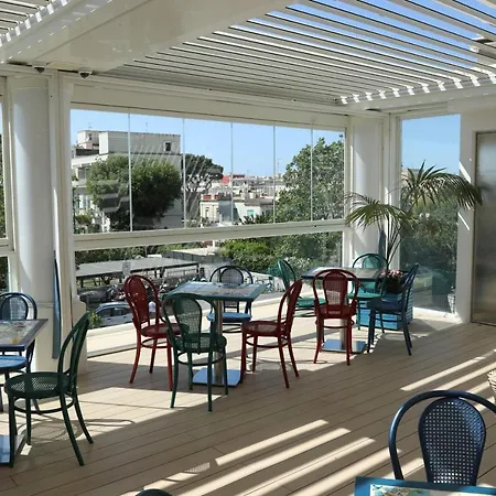 Capri Bougainville Hotel 4*