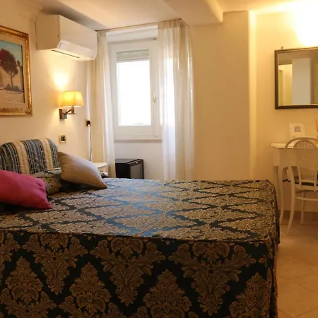 Hotel Capri Bougainville 4*