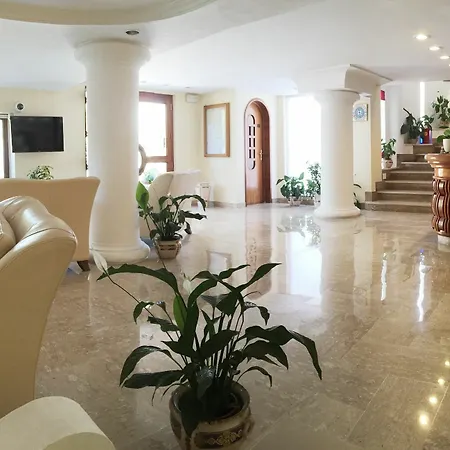 Capri Bougainville Anacapri (Isola di Capri)